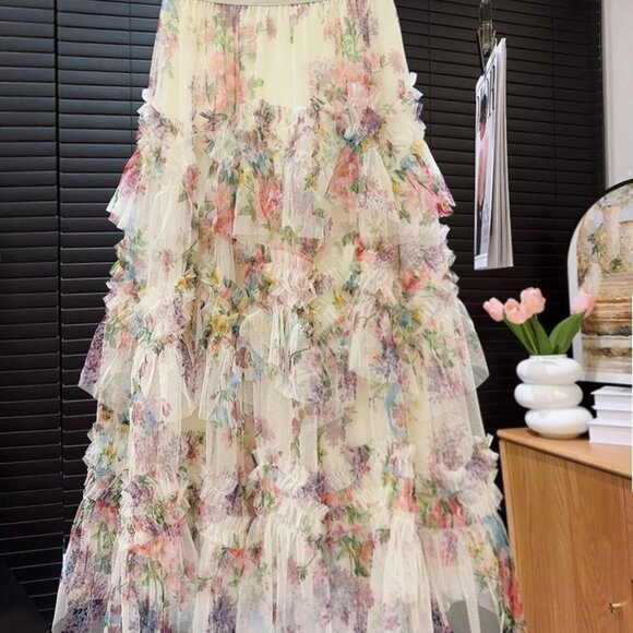 Romantic Floral Print Layered Tulle Skirt - Picture 5 of 11
